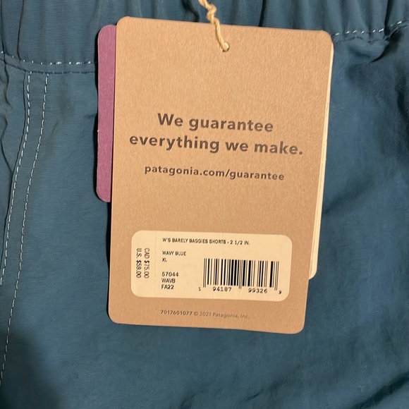 NWT Patagonia Barely Baggies - Picture 3 of 3